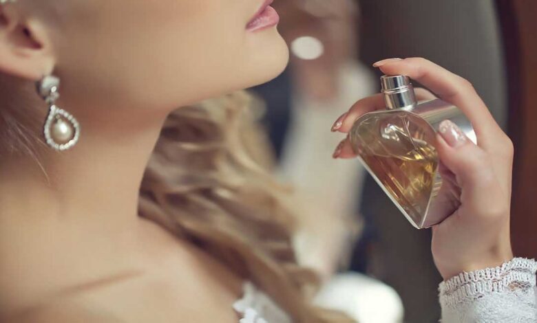 خوش بو ترین عطر زنانه چه مارکی هست